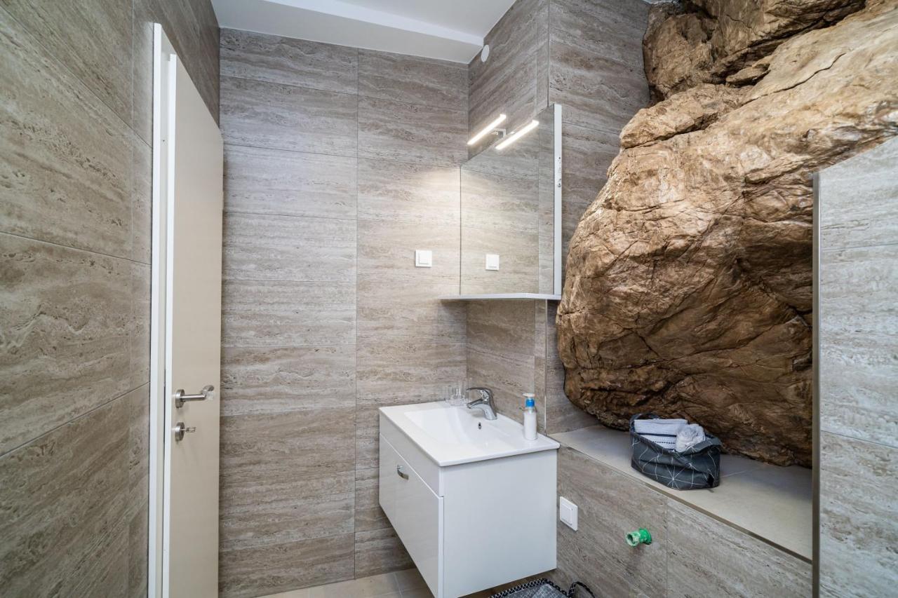 Hidden Gem Apartment Molunat Exterior foto