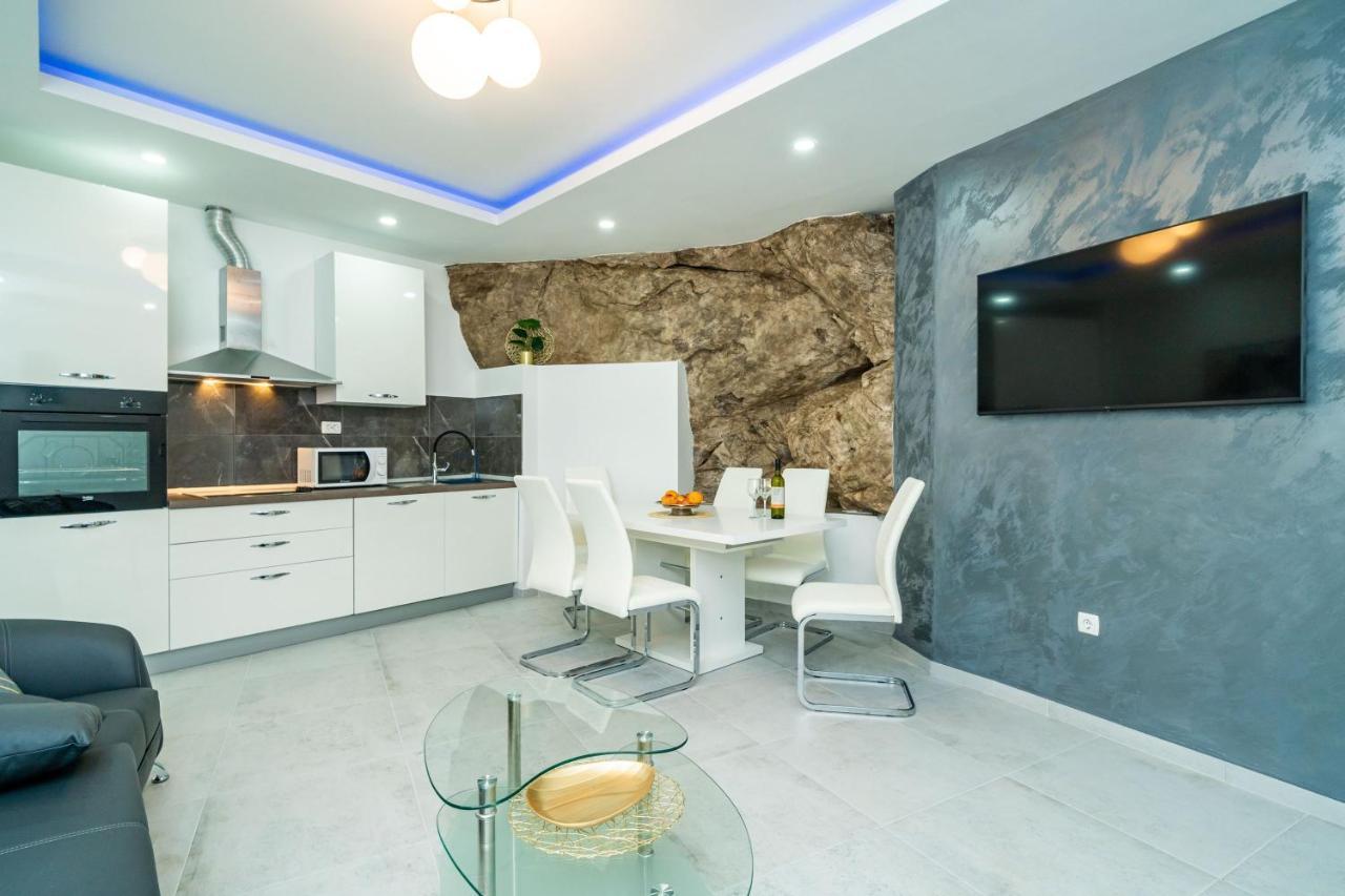 Hidden Gem Apartment Molunat Exterior foto